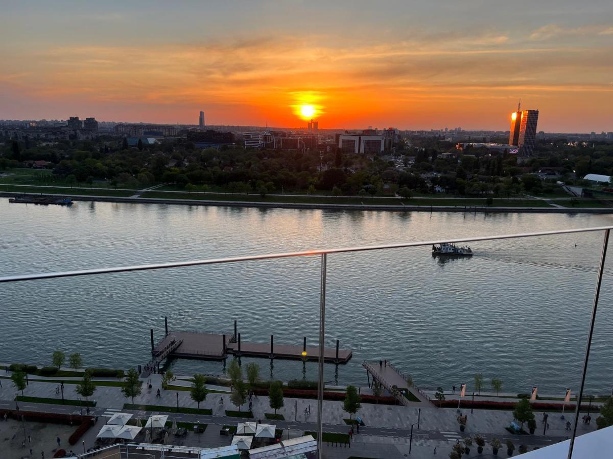 BW Terrace Top Floor Apartments With River View & Self Check-In Belgrade Exterior photo
